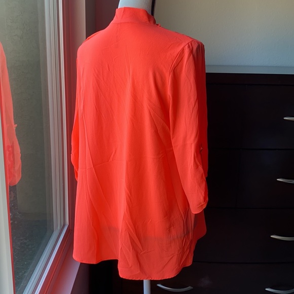 Moa ladies bright top LIKE NEW - Picture 4 of 8